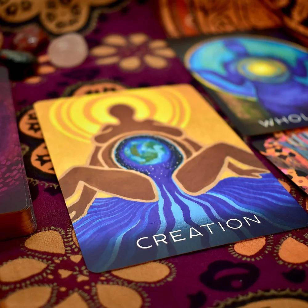 Wisdom of the Divine Feminine: Oracle for heart-centered embodiment and wholeness